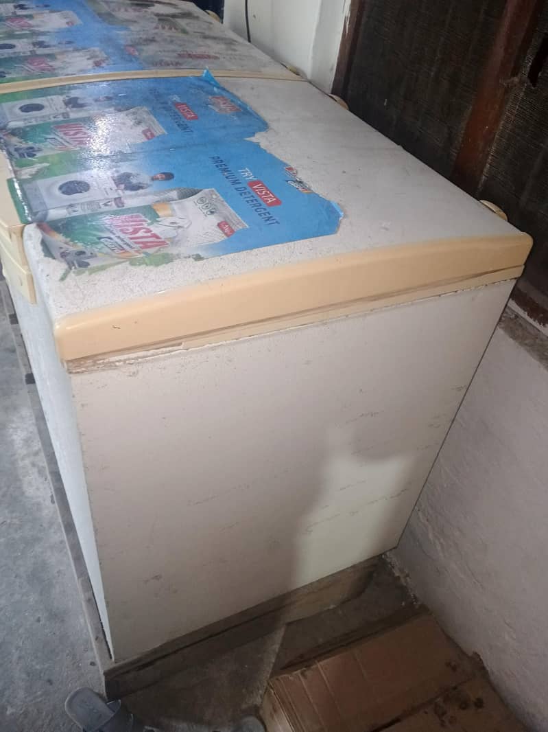 waves Deep freezer 0