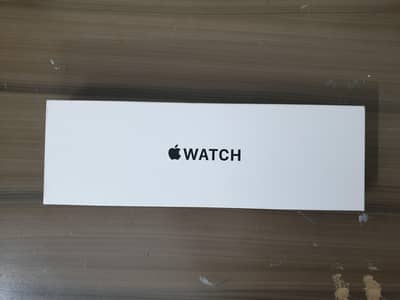 Apple Watch SE 3 40MM Brand New