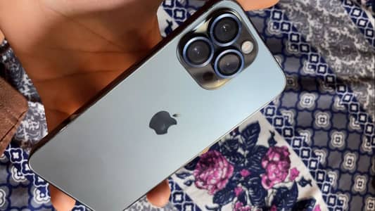 IPHONE 13 pro 128gb factory unlock