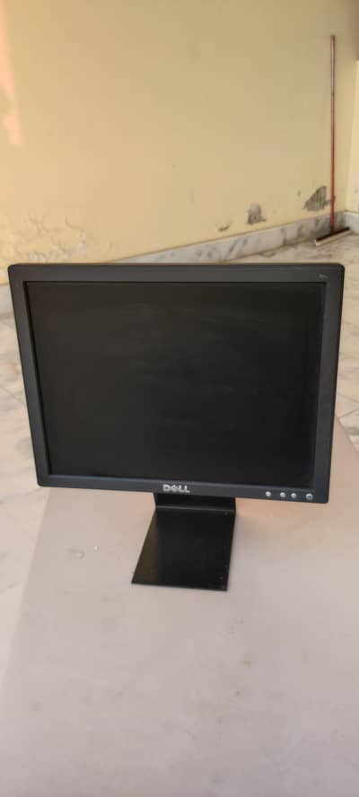 Dell E156FPc 15"