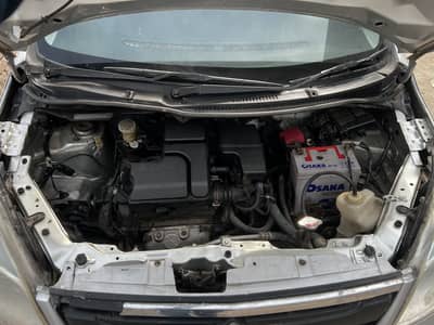 suzuki wagon r 2015 vx with 660 cc enigen 27km / letter