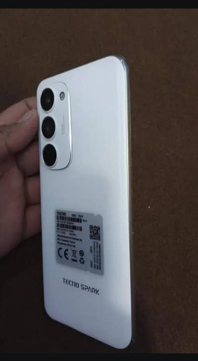 Tecno spark 40 pro plus