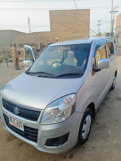 Suzuki Wagonr 2018. Silver Color