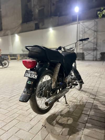 Unique 2018 (1st Owner) Excellent Condition.