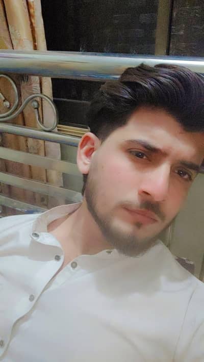 job ni need ha koii be Kam kar saktha ho