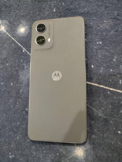Moto G 5g 2024  Factory Unlocked ( 4 months Sim Time Available )