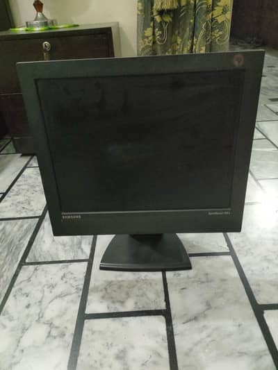 Samsung 15 Inch  Lcd