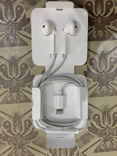 Apple 100% Genuine Handsfree