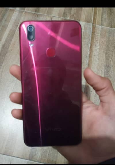 Vivo Y11 for sale. Unique coloured.