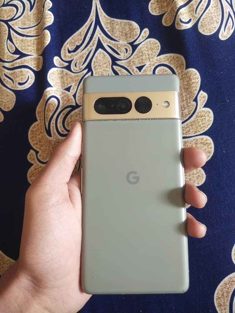 Google pixel 7 pro 0