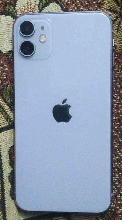 I phone 11 FU 64 gb urgent sale