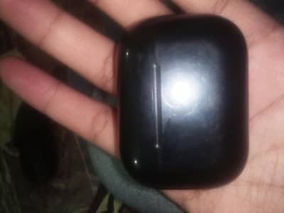 AirPods 2nd gen lightweight