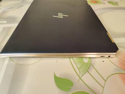 HP Spectre x360 Core i7 8th Gen | 16GB RAM | Touch & 360° Laptop