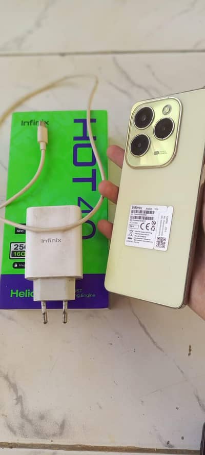 Infinix Hot 40 | Horizon Gold | 16/256GB | 10/9.5 Condition FULL BOX