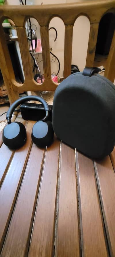 Sony WH-1000XM5 Wireless Noise Cancelling Headphones – Black Colour