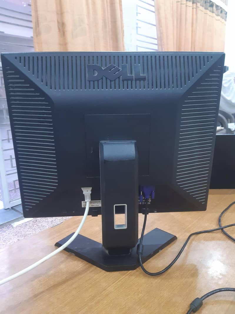 Dell LCD ( Model E197FP ) 2