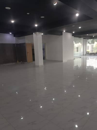 1 kanal full building in Johar town