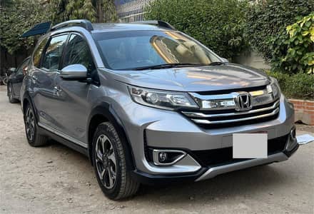 BRV-S Push B To B 2021 30k km Only better than Prius sienta freed