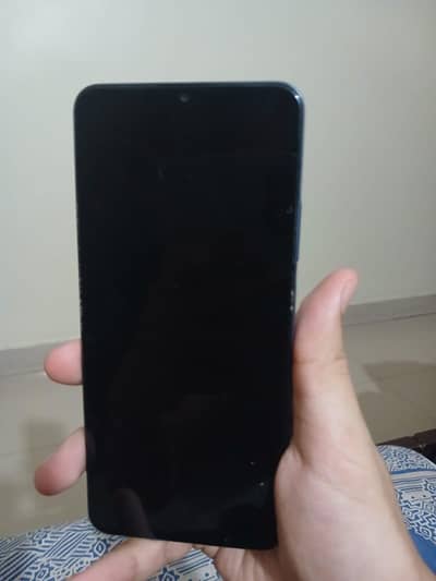 Realme C63 6 ram 128 Gb  with box