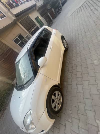 Suzuki Swift 2016 DLX