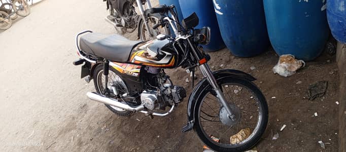 Selling my Bike CD 70 2022. . Rs 115000
