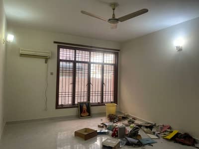 1 kanal well maintained lower portion available for rent in DHA phase 1