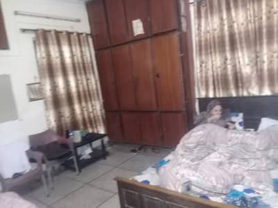 10 marla upper portation good location