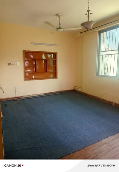 1 Kanal Upper Portion Available For Rent In Garden Town Lahore