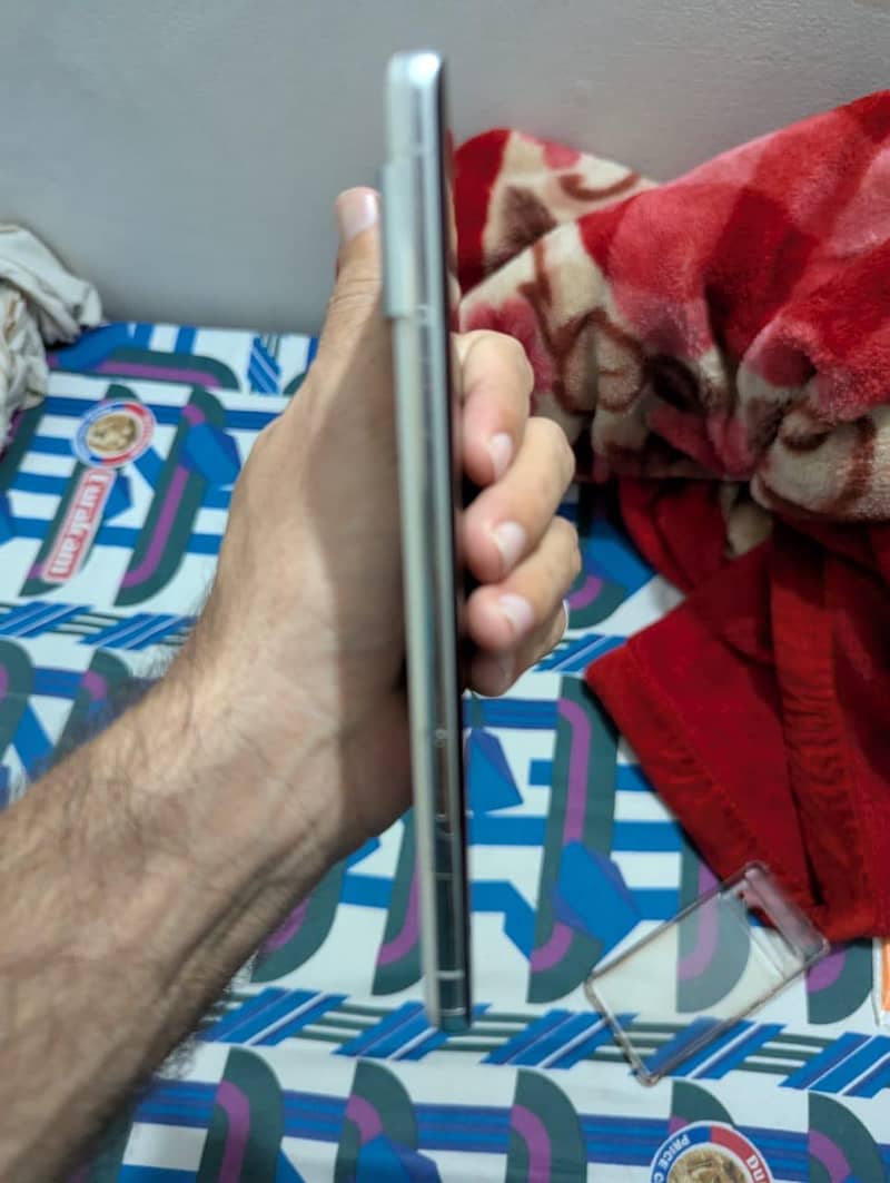 Google pixel 7 pro 2