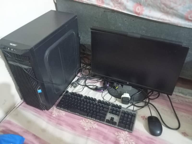 Gaming PC complete setup 0