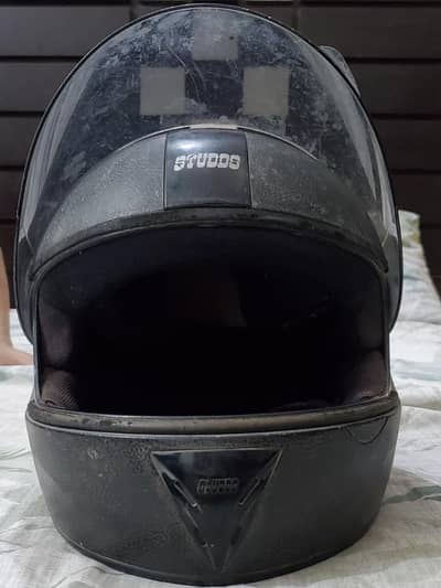 STUDDS Helmet