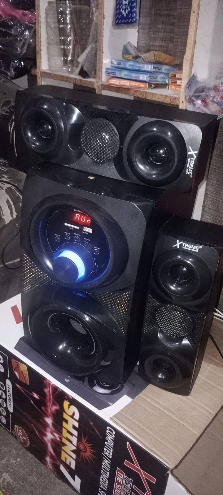 speaker 0