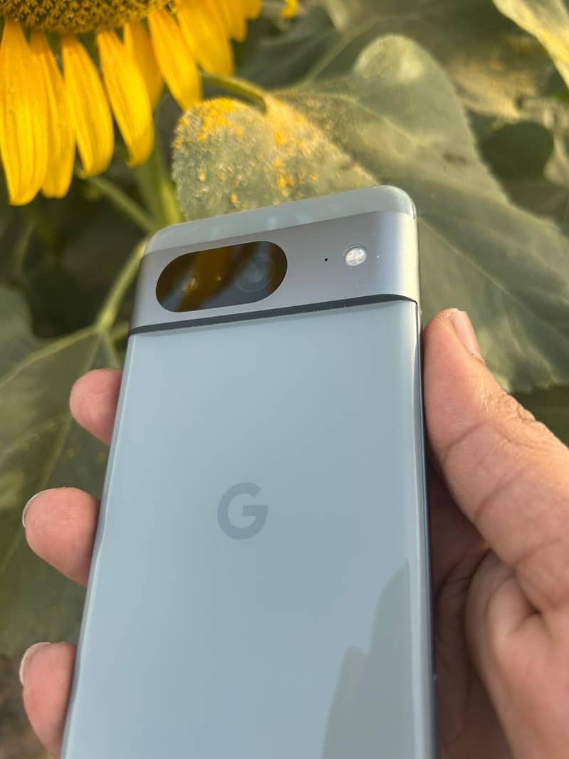 Google pixel 8 6