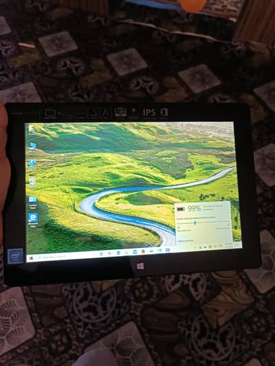 Acer switch one 10 , 10 inch Touchscreen ,4gb ram 32 GB+ SD,