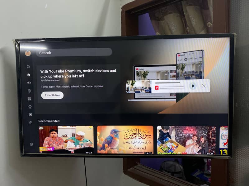 40" LED 2