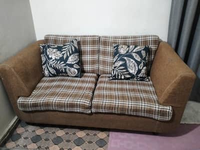 Urgent sell Sofa 5 seater with table