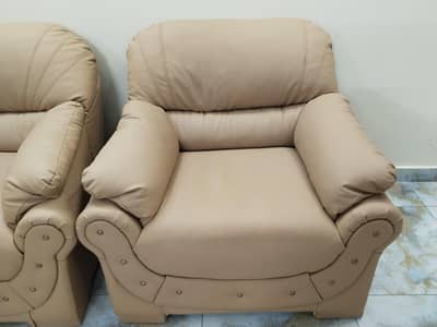 7 seater sofa set few months used