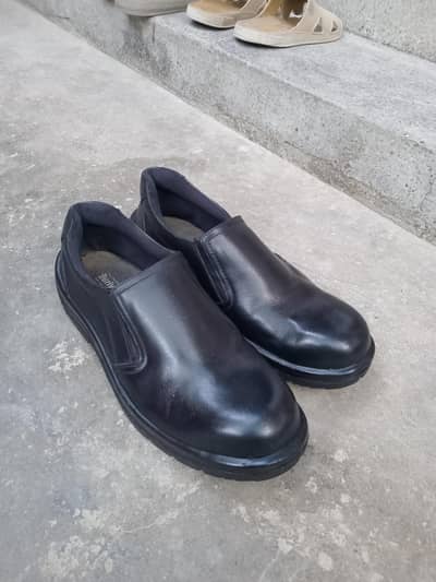 Burley safety shoes - Steel Toe - Excellent condition - size 44 khii