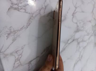 iphone xsmax 64 gb factory unlock