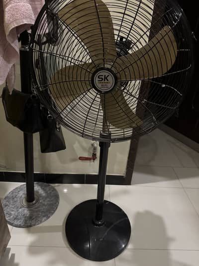 Pedestal Fan for sale