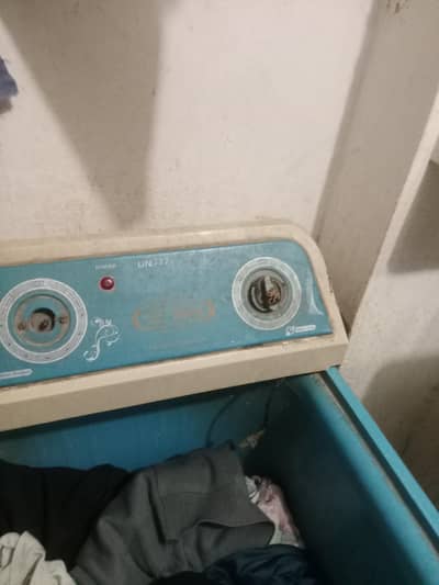 asia washing machine ruff condition working hai Raja bazar Rawalpindi