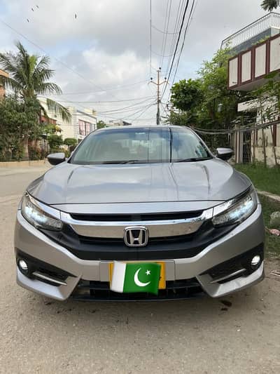 Honda civic 2021 ug