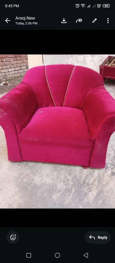 sofa set used but in good condition