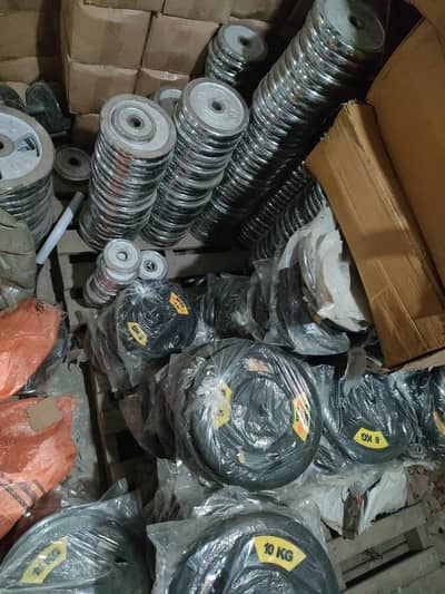 DUMBBELES| GYM EQUIPMENT | WIEGHT PLATES