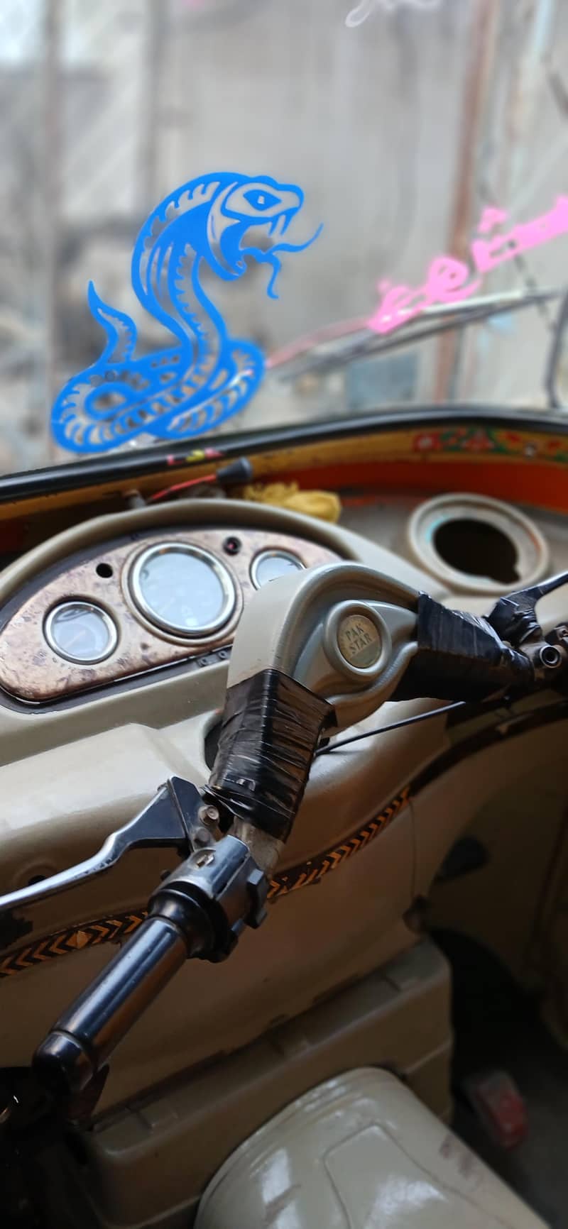 انجن ٹائر بیٹری بلکل اوکے ہے باڈی اوکے زبردست 3