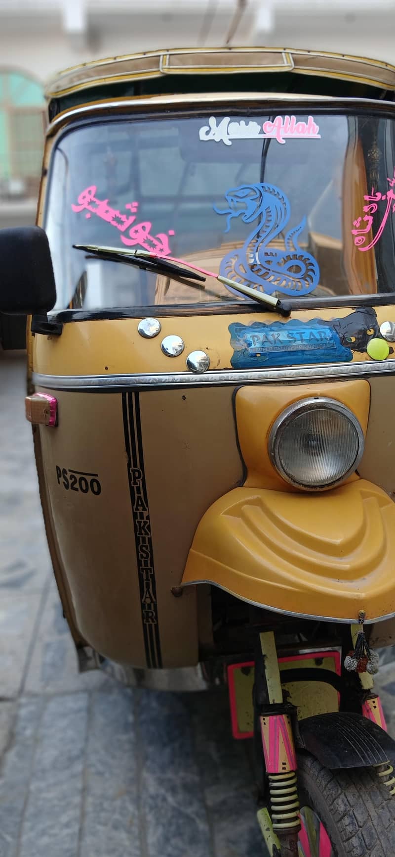 انجن ٹائر بیٹری بلکل اوکے ہے باڈی اوکے زبردست 6