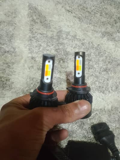 4 color Led auto headlight 9005. .