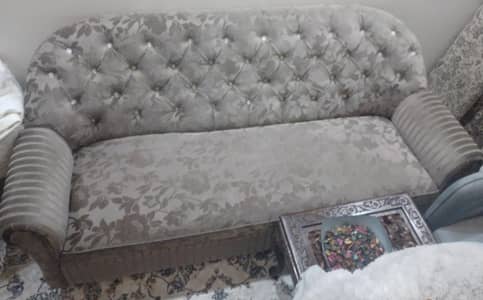 8-seater sofa set (3+3+1+1) !!URGENT SALE!!