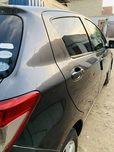 Vitz 2011 registration 2015 condition very Good new tyre dunlop