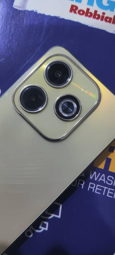 Infinix Hot 30i 8/128 In New Condition 9/10